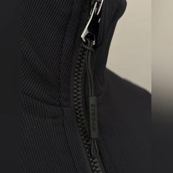 Kyodan Black Fitted Zip-Front Jacket - Picture 4 of 7